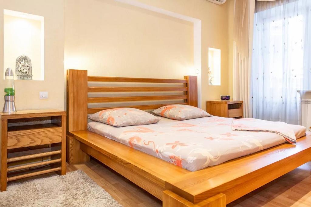Apartment On Soborniy 177 Zaporizhia エクステリア 写真